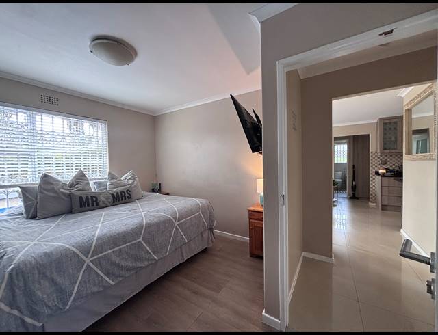 3 BEDROOM FREESTANDING TO LET IN SUNNINGDALE